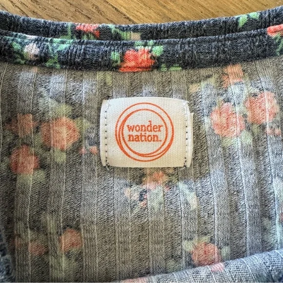 Floral Top - Gray with Red and Green Accents - Picture 6 of 6